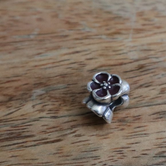 Authentic Pandora Flower Charm - Picture 3 of 3